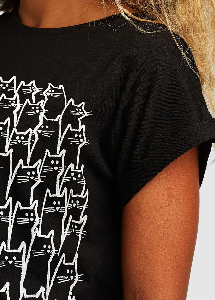 T-Shirt Visby Cat Crowd T-Shirt Visby Cat Crowd