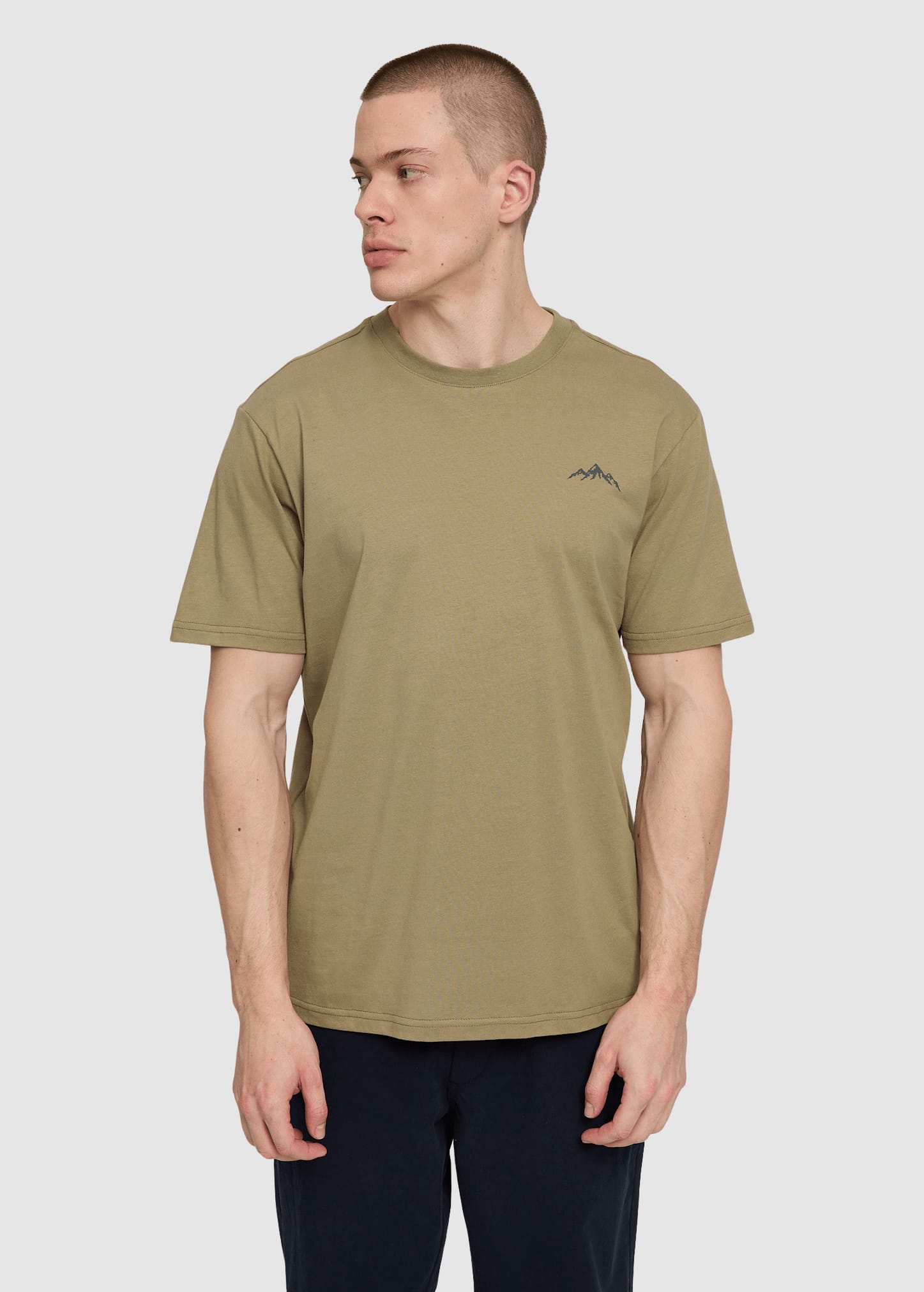 Chest Print T-Shirt Olive Chest Print T-Shirt Olive