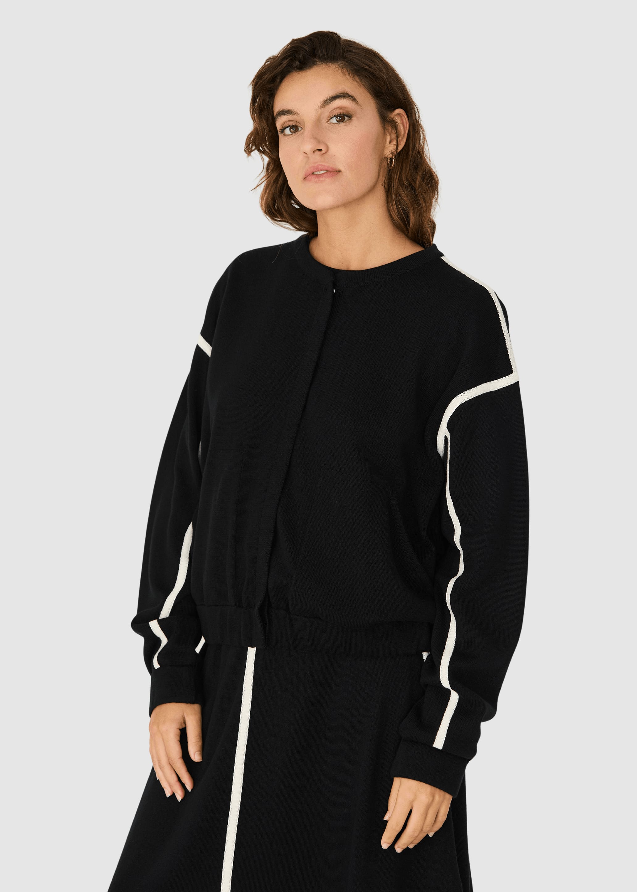 Galar- Sweater Black
