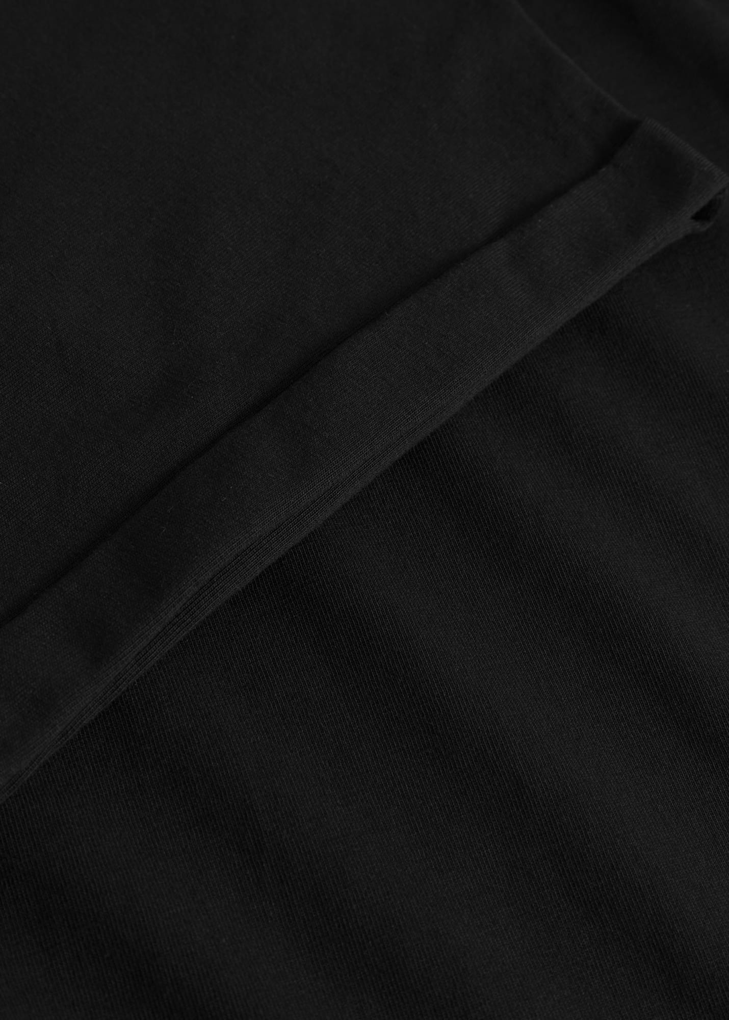 T-Shirt Visby Dandelion Emb Black T-Shirt Visby Dandelion Emb Black