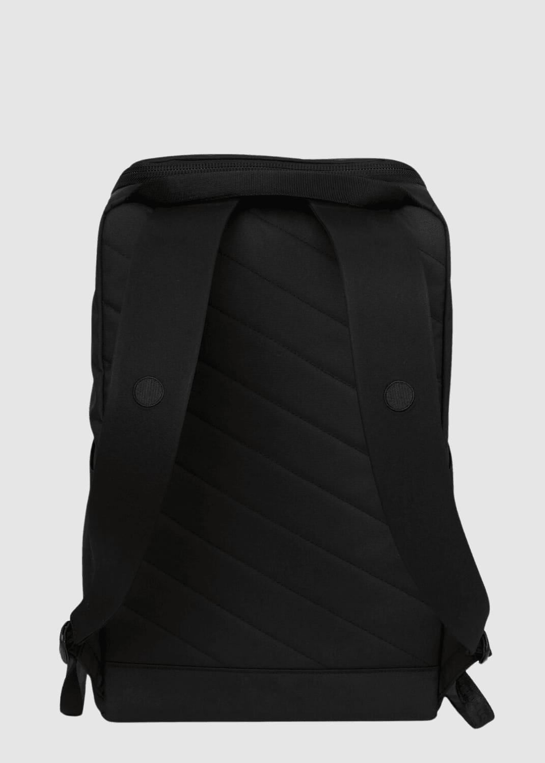 Purik Rooted Black