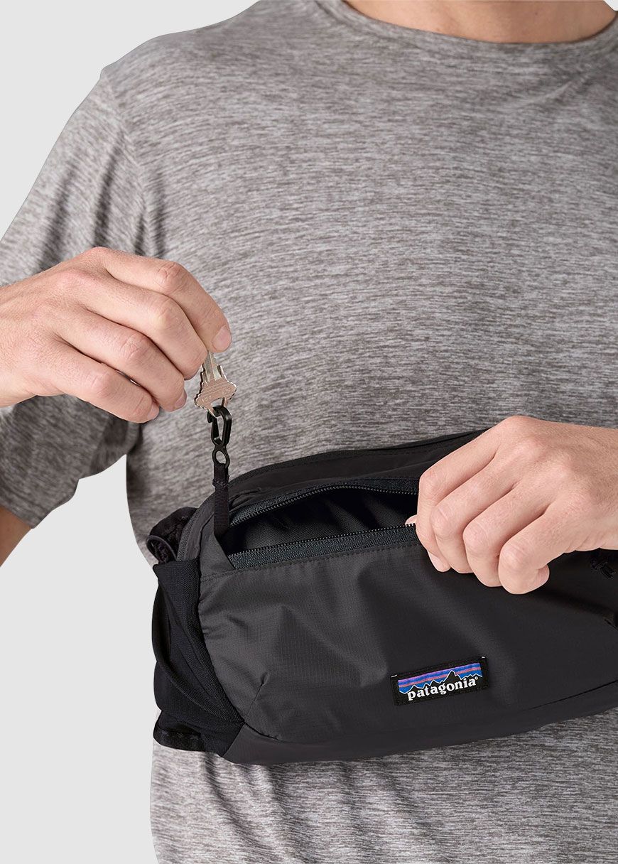 patagonia_terravia_hip_pack_AW_25_PAT_49021_Black_4_e7afc303d8 Terravia Hip Pack