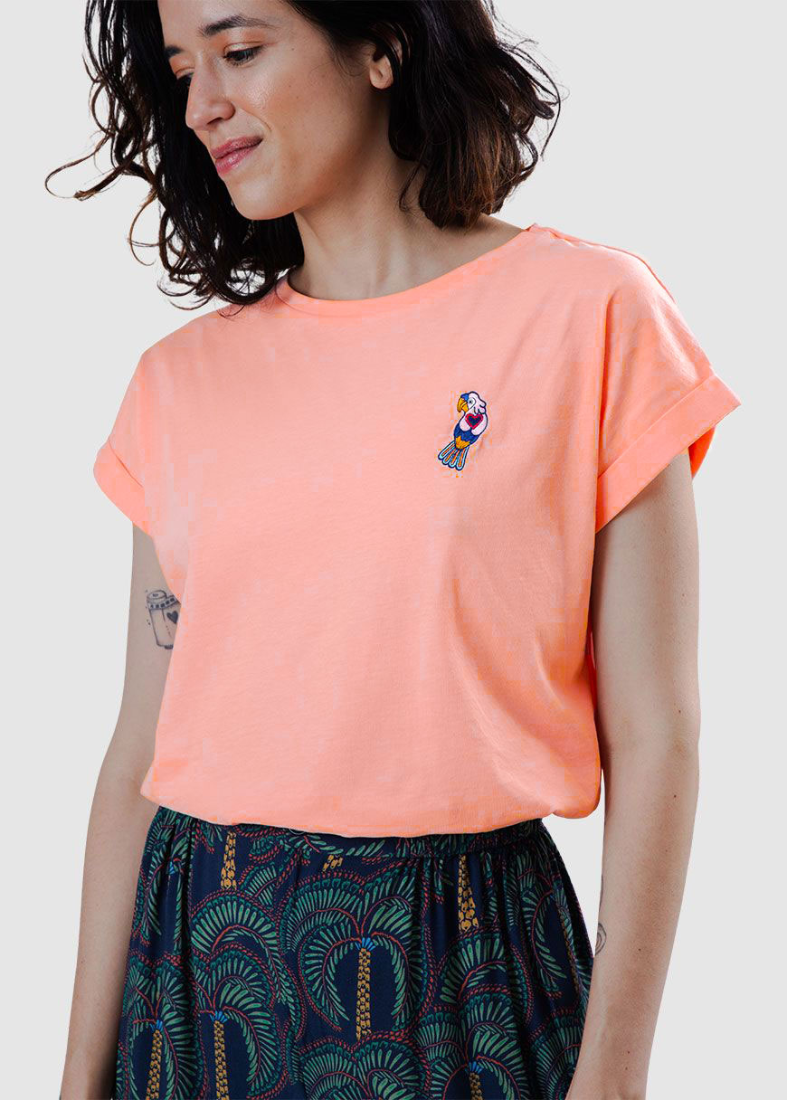 Asis Parrot Scoop Tee