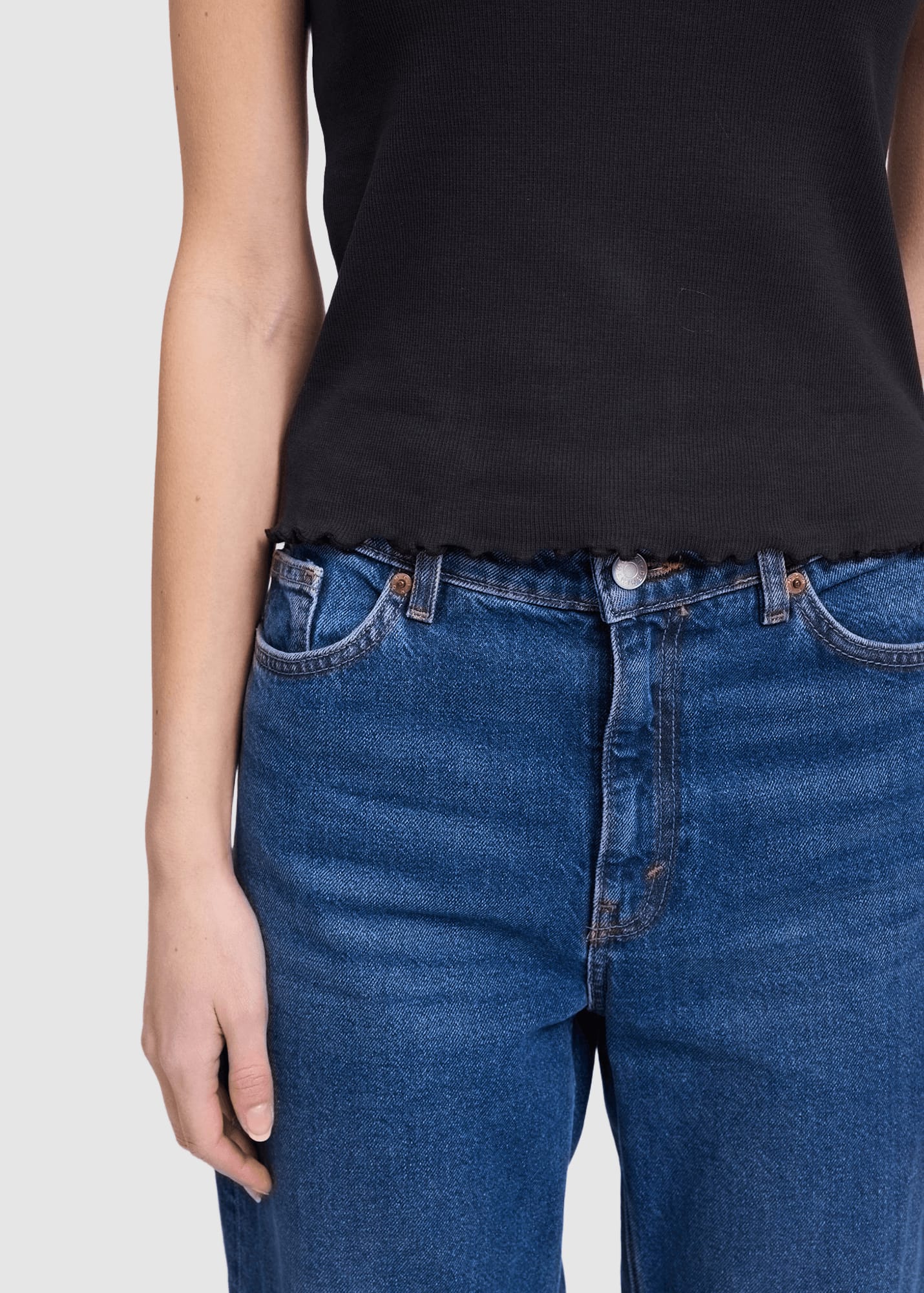 Babylock Hems T-Shirt Black