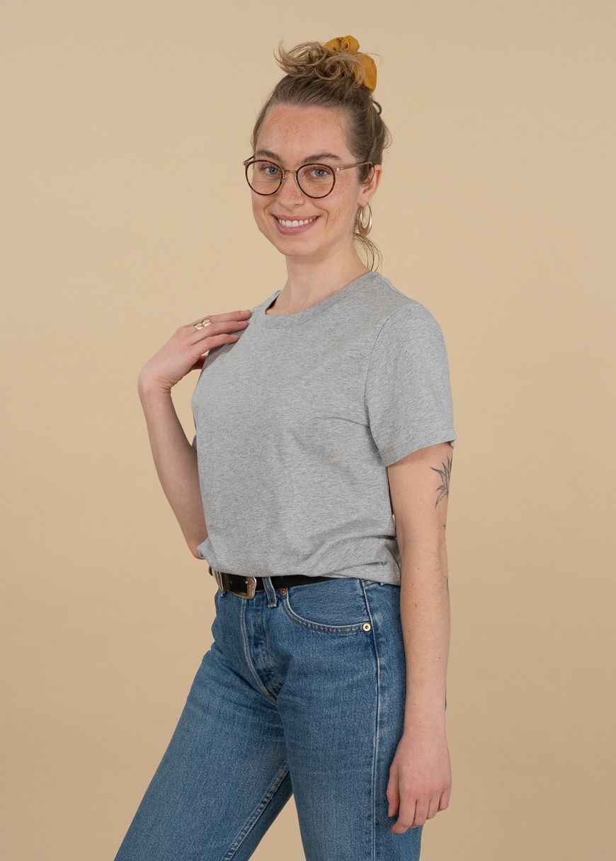 Classic T-Shirt Woman Classic T-Shirt Woman