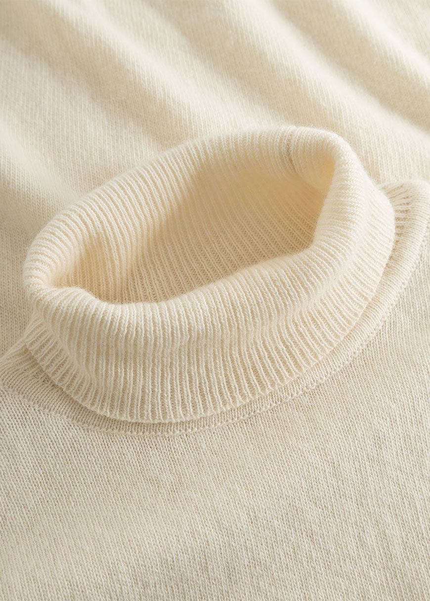 Lambswool Roll Neck Lambswool Roll Neck