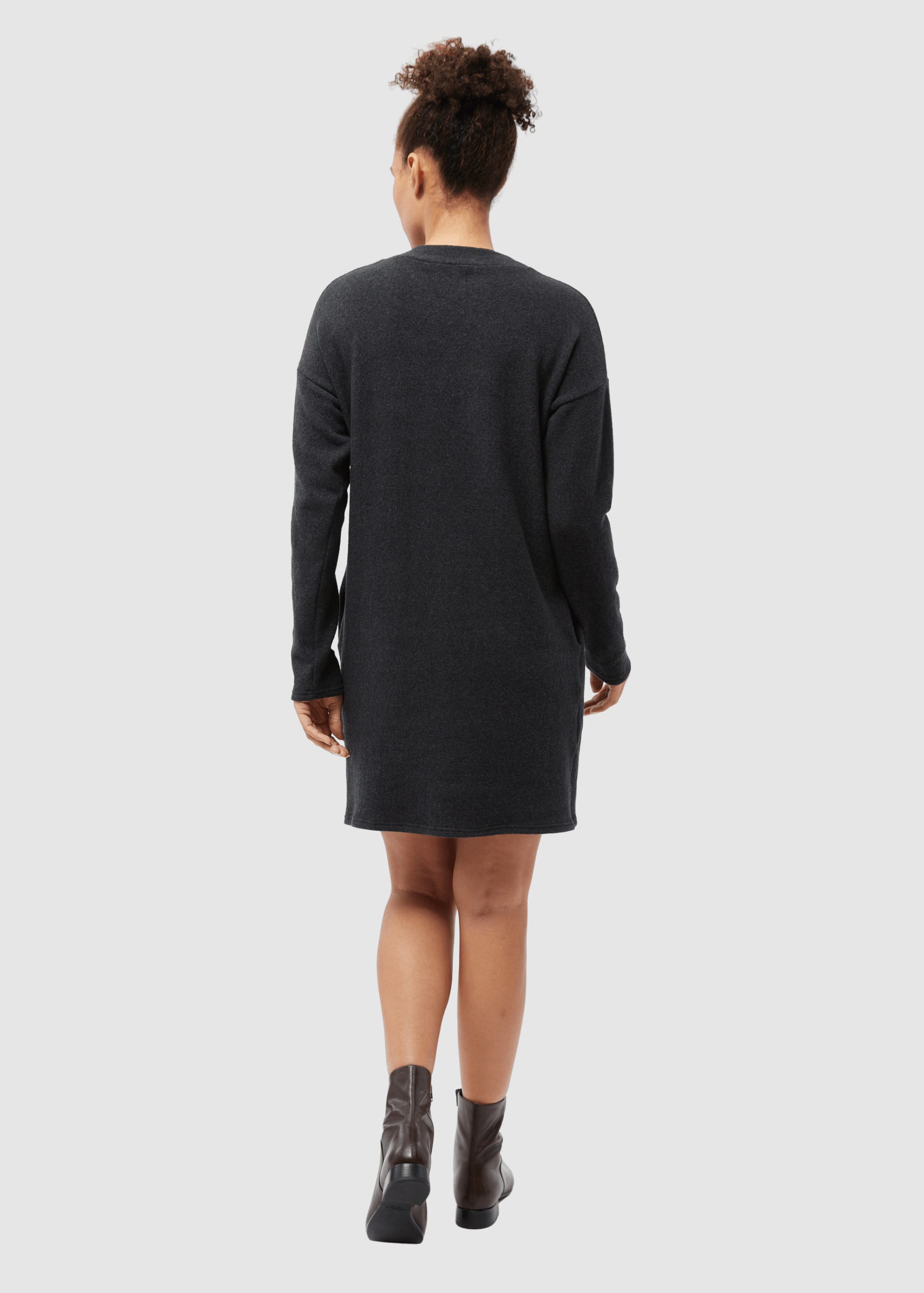 givn-gbjohanne-dark-grey-2.jpeg Gbjohanne Dark Grey