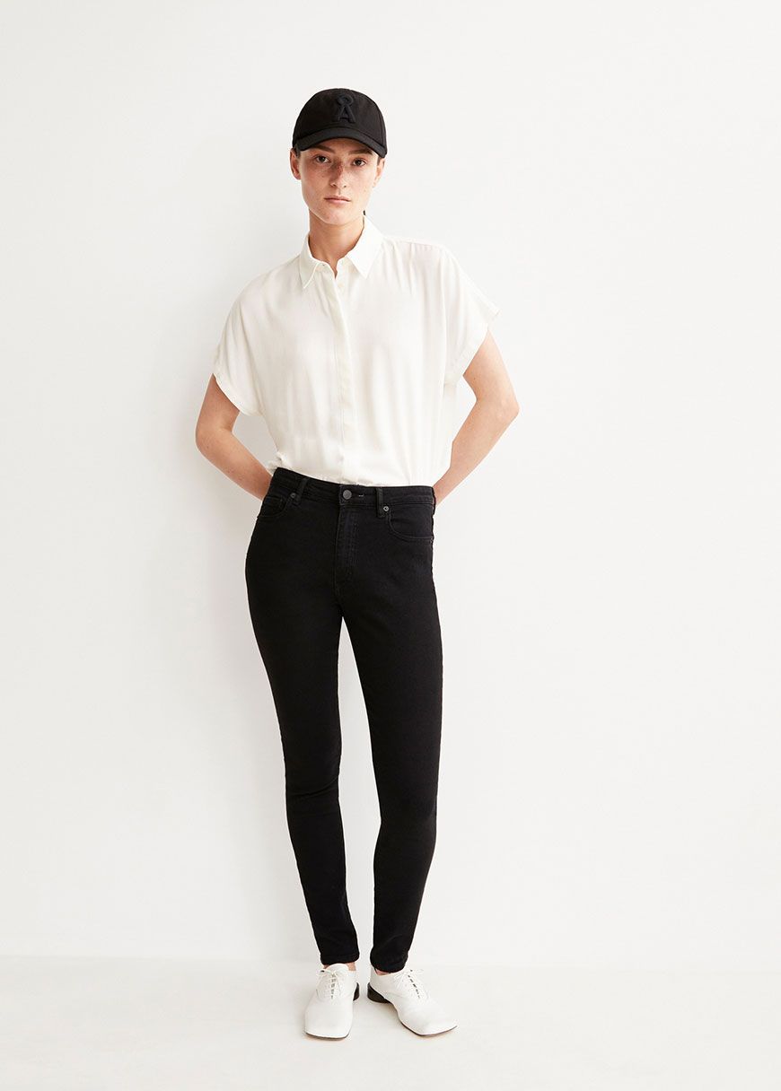 armedangels_tillaa_AW_25_AA_30007576_Rinse_Black_5_473ffdcc45 Tillaa