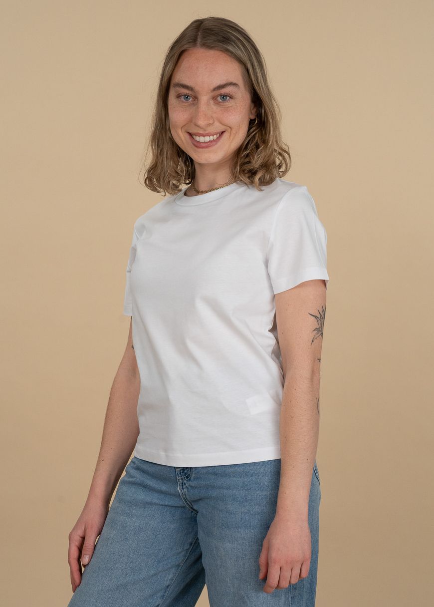 Classic T-Shirt Woman Classic T-Shirt Woman