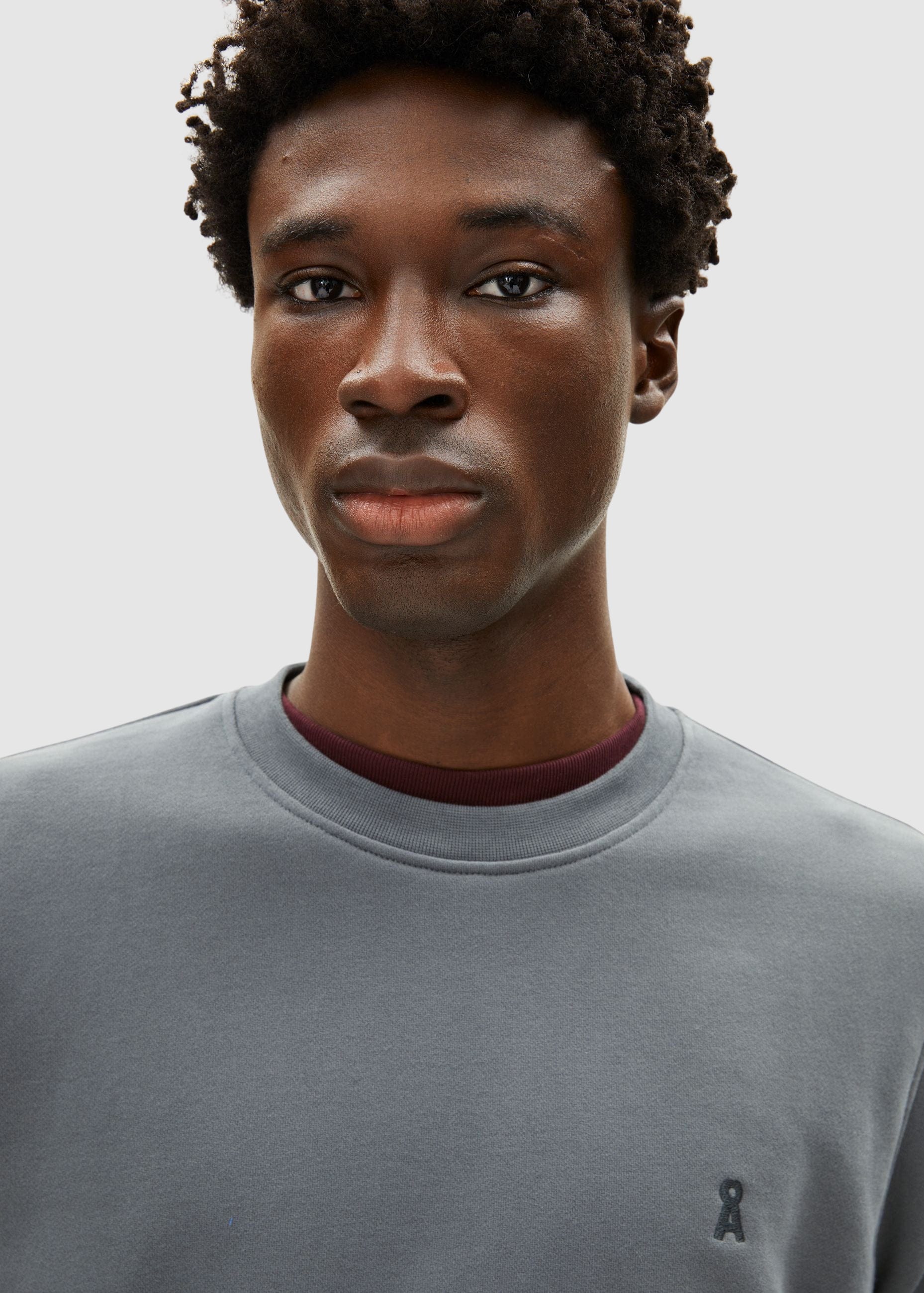 Baaro Loop Sweatshirt Space Steel Baaro Loop Sweatshirt Space Steel