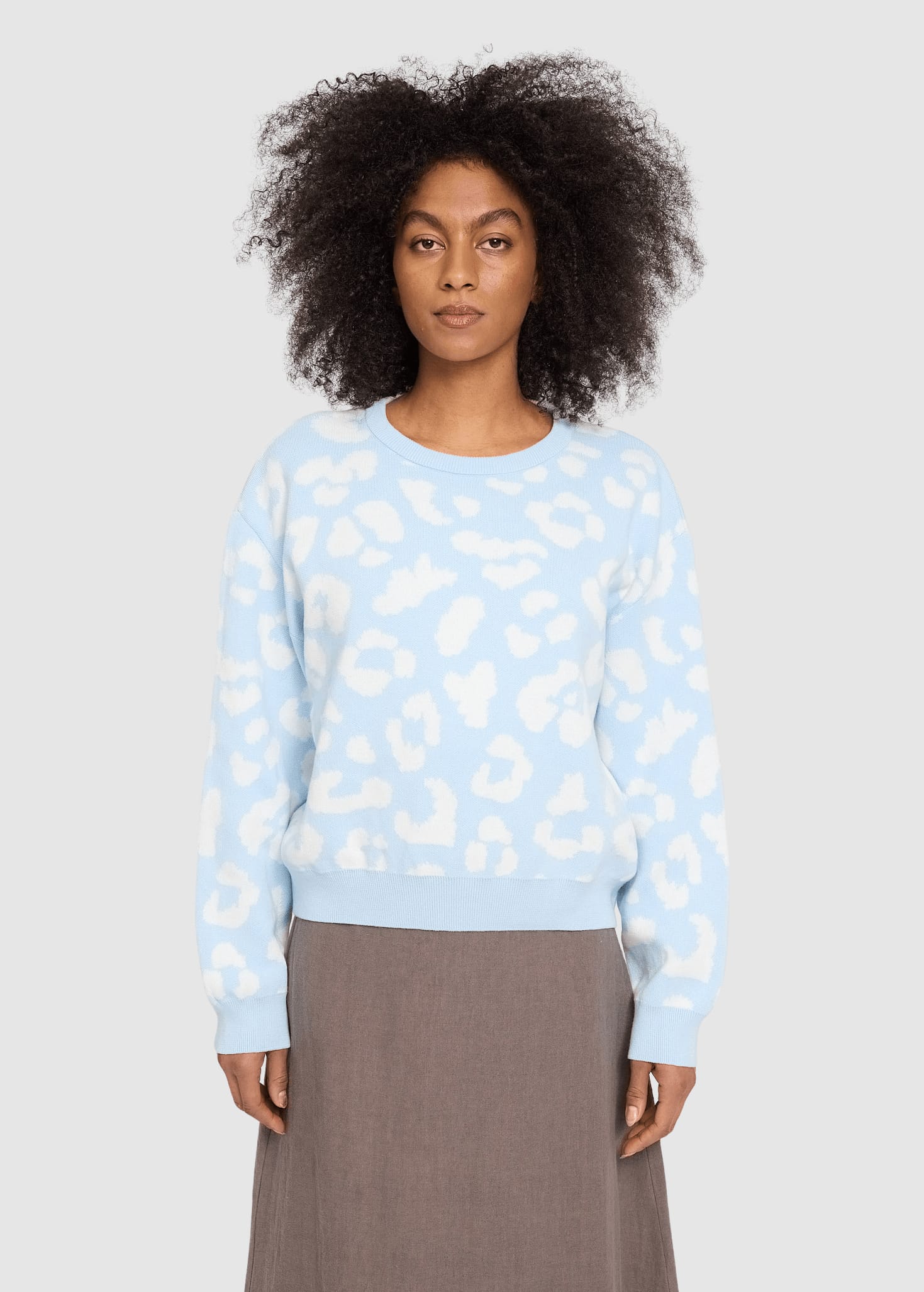 Leo Jacquard Knit Jumper Dream Blue Offwhite Leo Jacquard Knit Jumper Dream Blue Offwhite