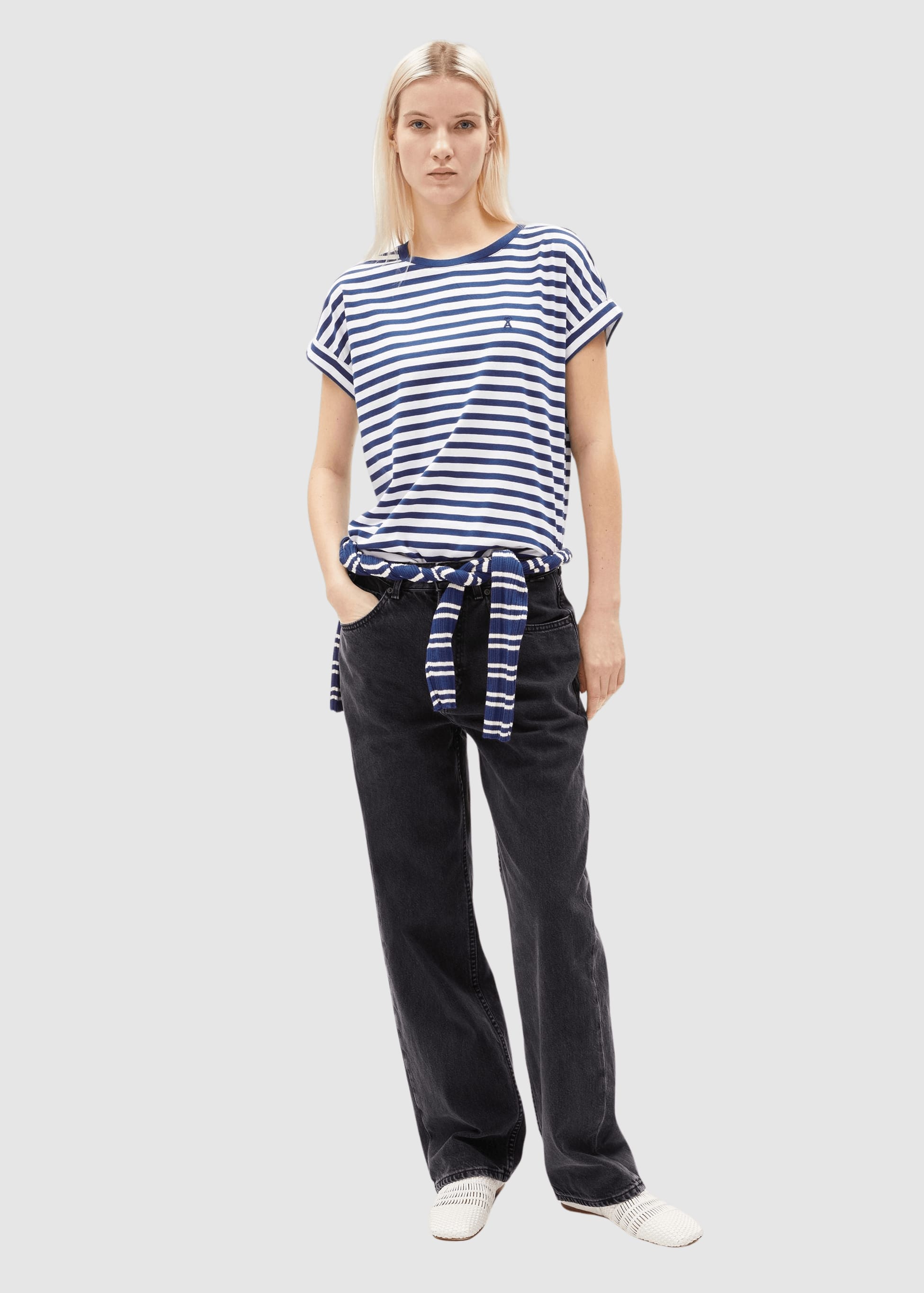 Idaara Stripe T-Shirt White-Dynamo Blue Idaara Stripe T-Shirt White-Dynamo Blue