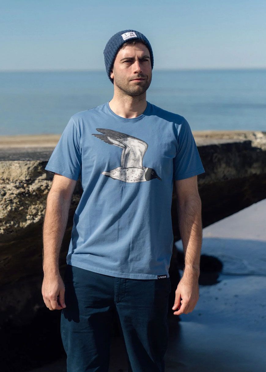 lakor_tattooed_seagull_t_shirt_AW_25_LAK_tee_cb_tattoedsea_Captains_Blue_3_defadacb19 Tattooed Seagull T-Shirt