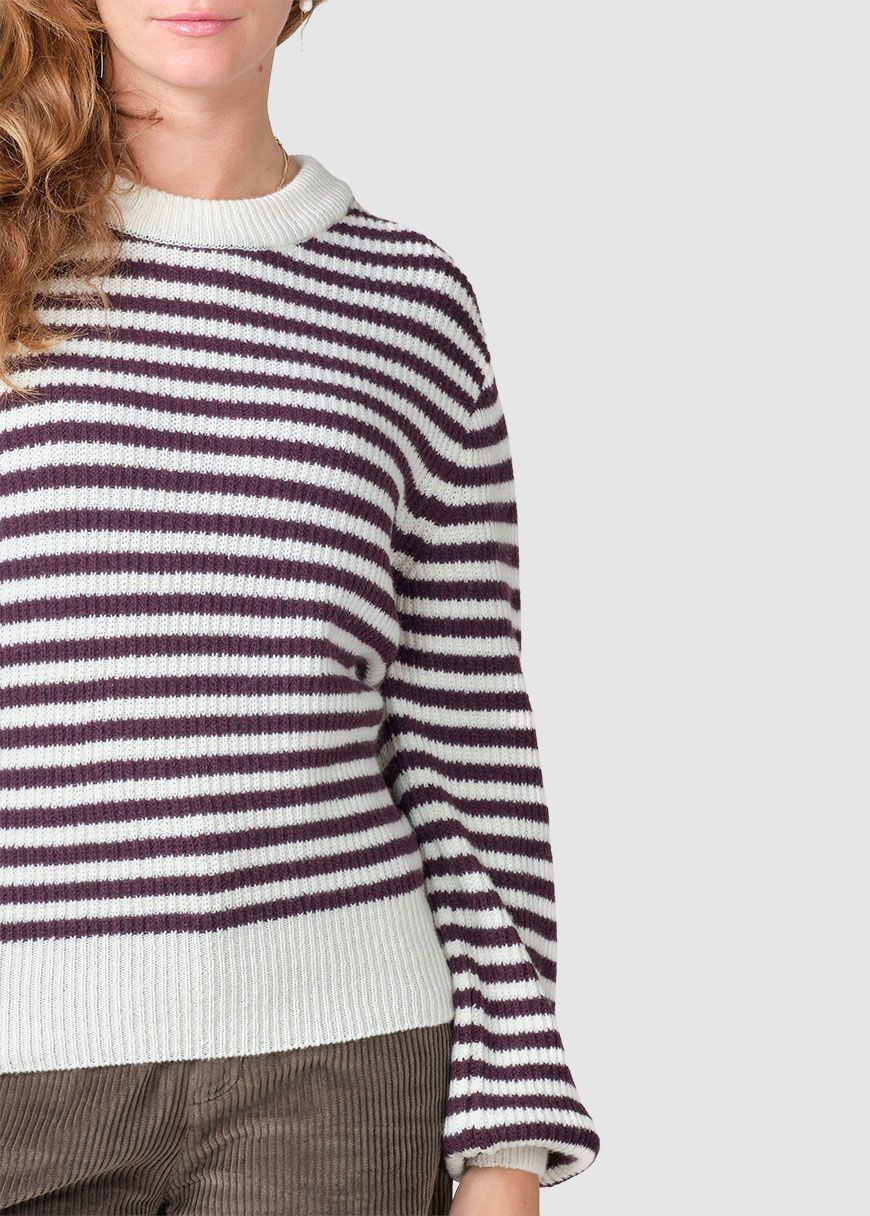 klitmoeller_gunilla_knit_AW_25_KM_KC_1626_Burgundy_Cream_3_b45d8d921c Gunilla Knit