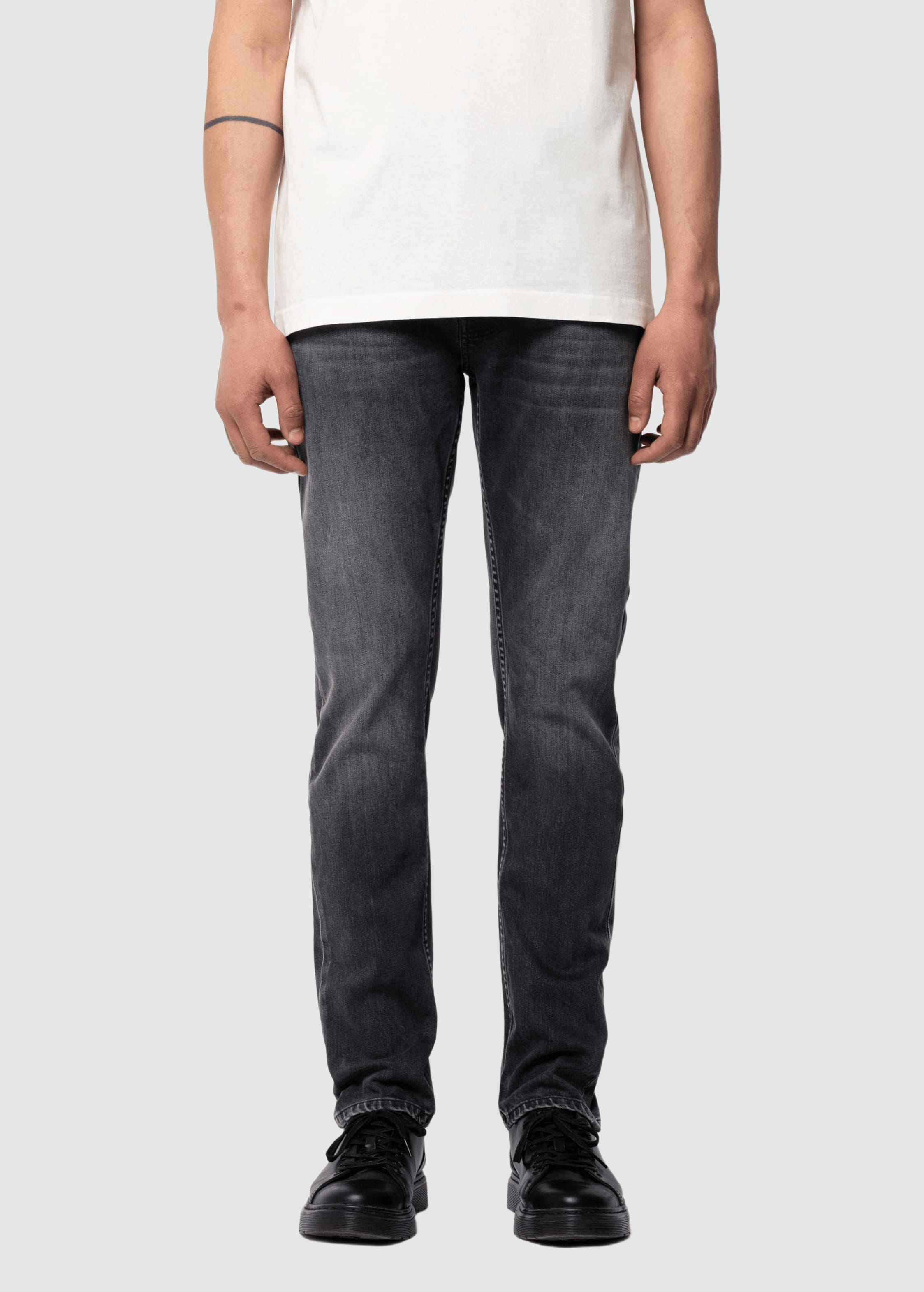 nudie-jeans-lean-dean-black-eyes-1.jpeg Lean Dean Black Eyes