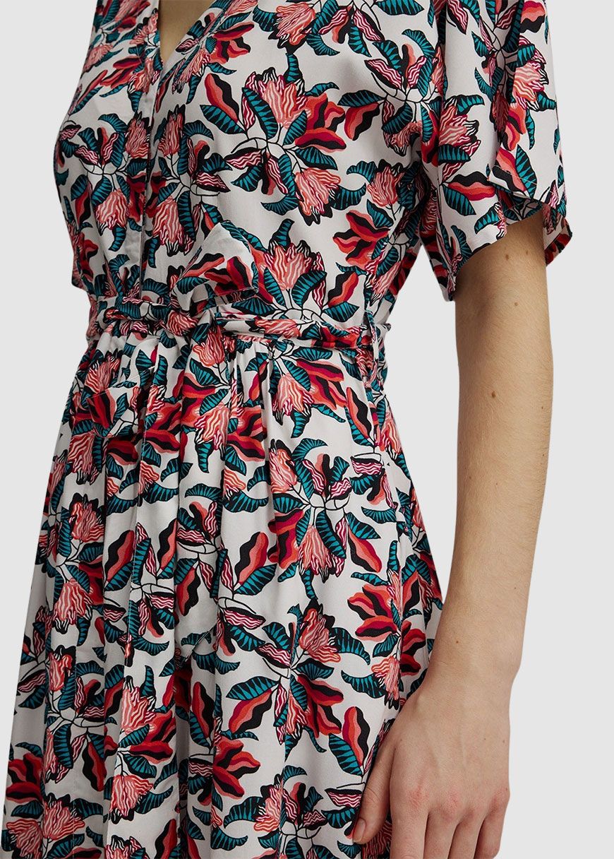 tranquillo_langes_kleid_SS_25_TRA_E20_Cocoa_4_0830c9116e Langes Kleid