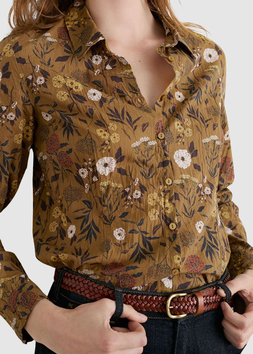 Larissa Shirt Larissa Shirt