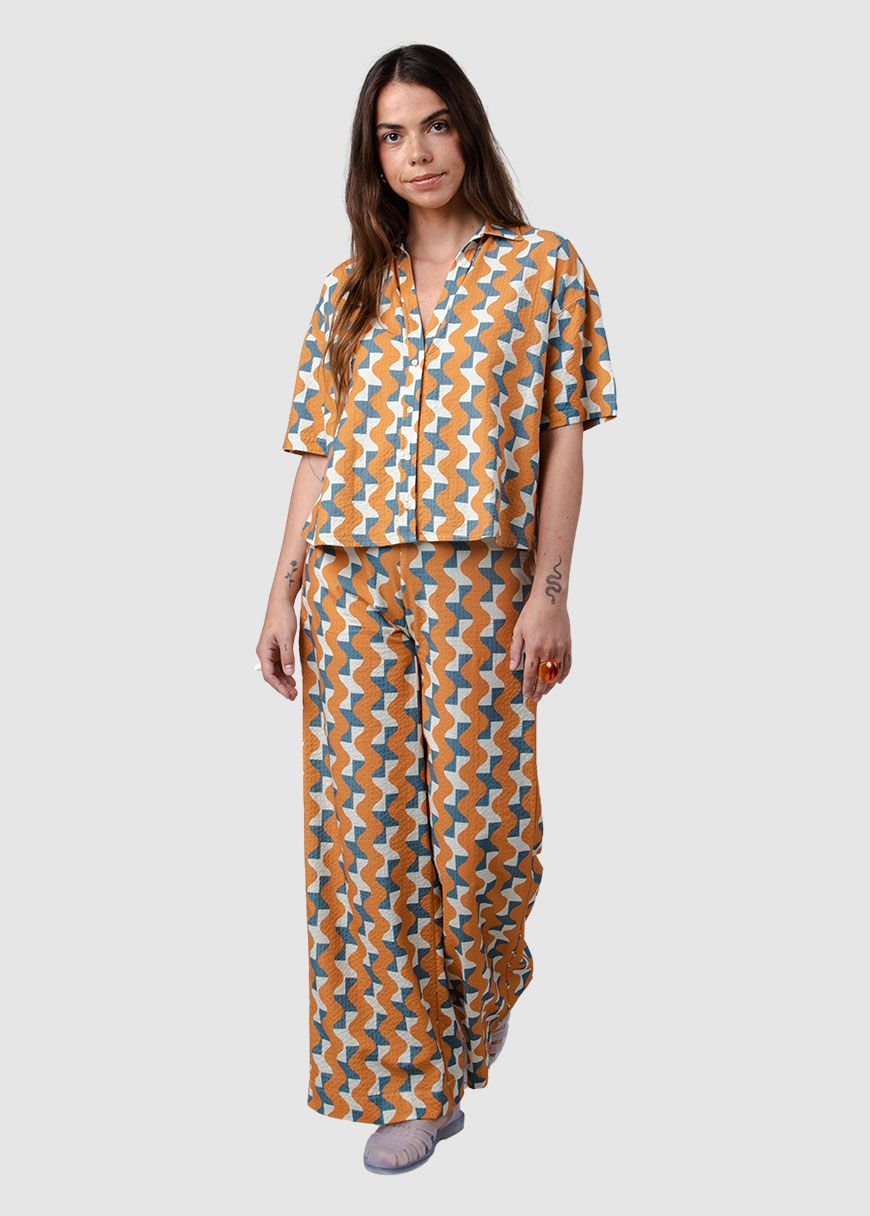 Big Tiles Oversize Cropped Blouse