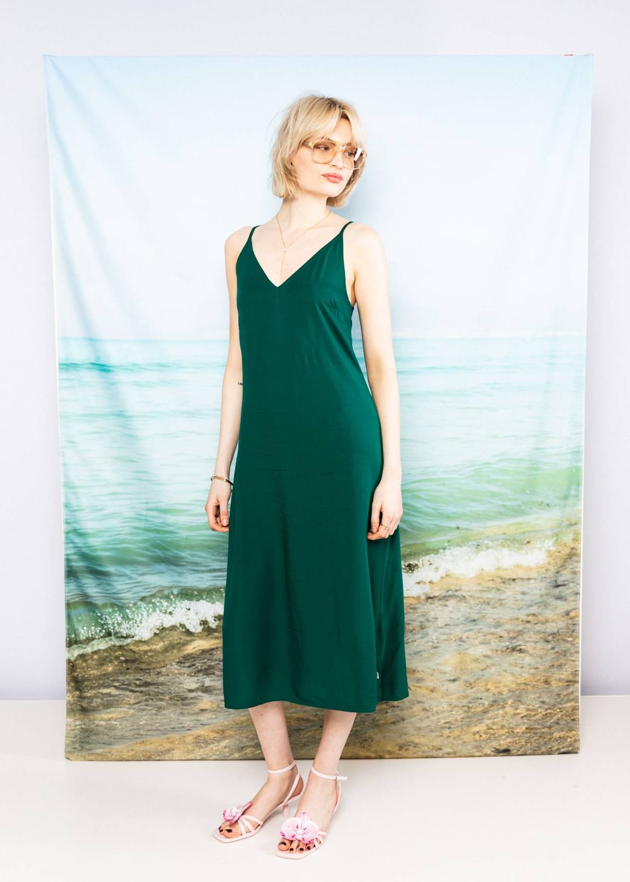 Slender Breeze Green Holiday Feeling Slender Breeze Green Holiday Feeling