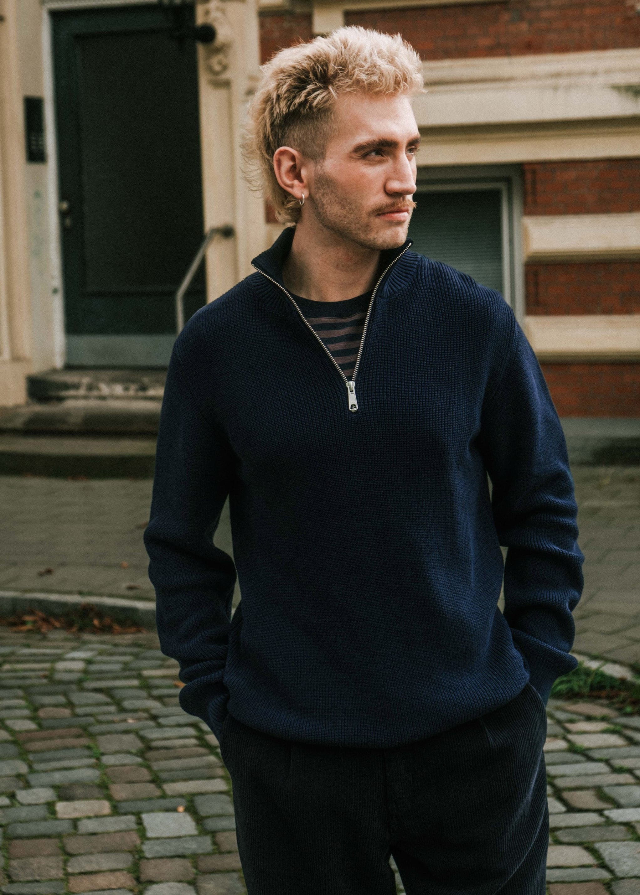 recolution-helantium-dark-navy-6.jpeg Helantium Dark Navy