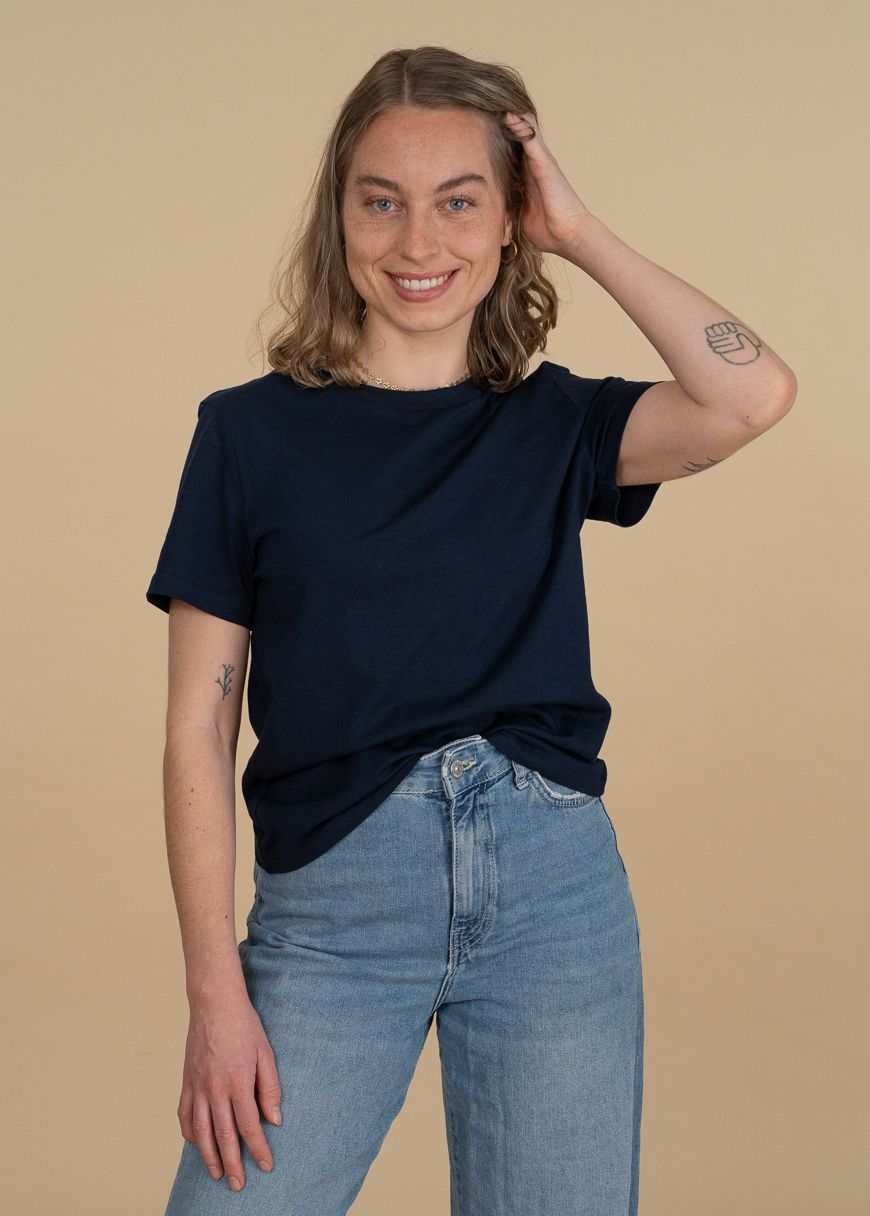 Classic T-Shirt Woman Classic T-Shirt Woman