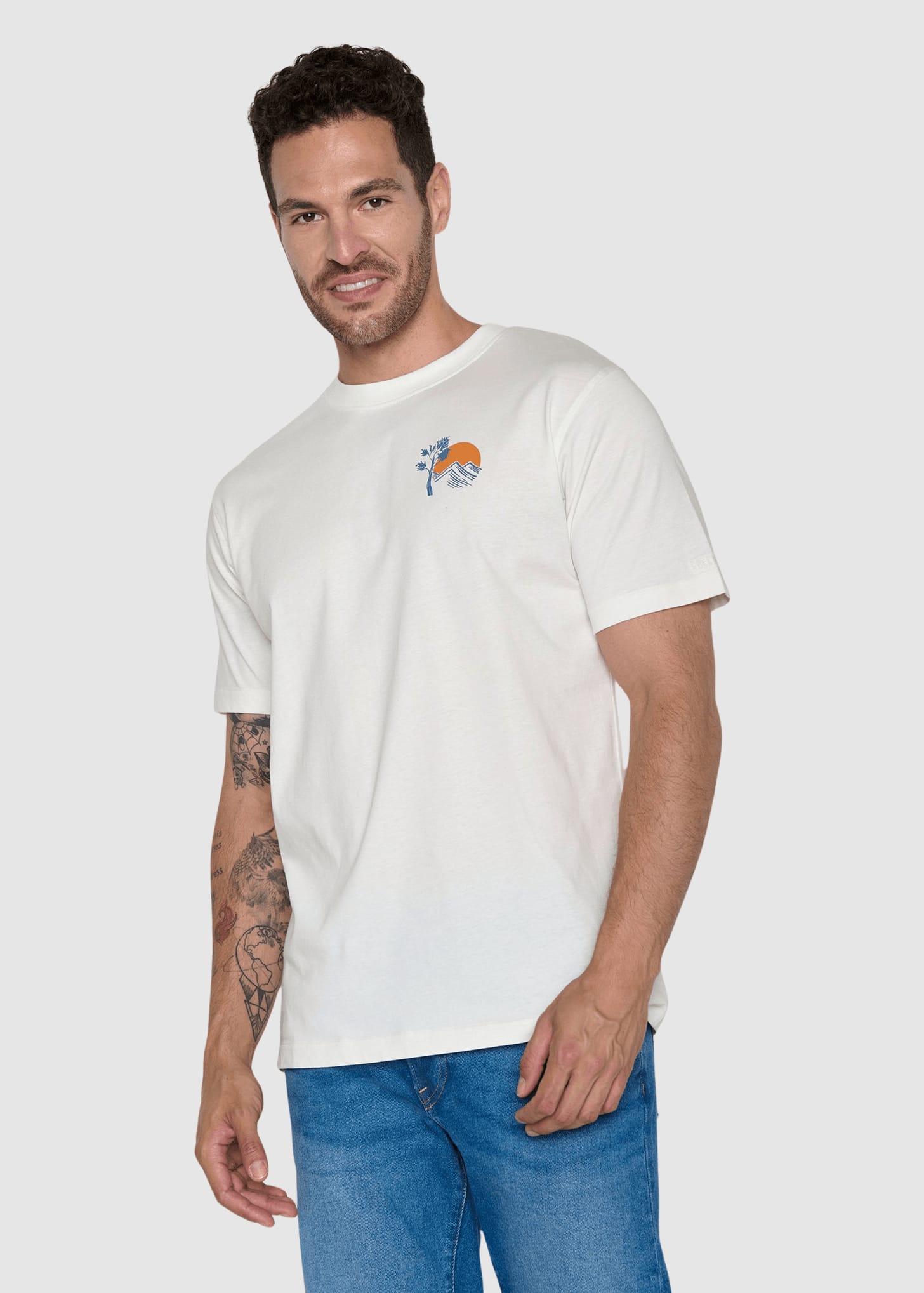 Embrace Nature Fusion T-Shirt Moonstone Embrace Nature Fusion T-Shirt Moonstone